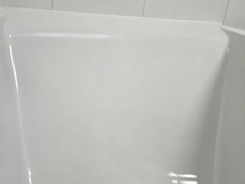 바닥 세 갈래 금 - 코팅 마감 바닥 세 갈래 금 - 코팅 마감